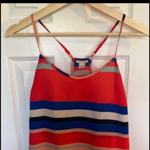 Work clothes clean out - Picture 4 of 16